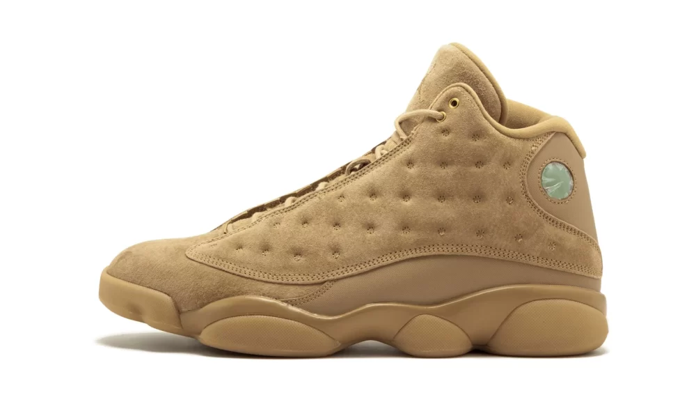 Air Jordan 13 (Wheat) - size 11 (DS) Dead Stock - Image 5